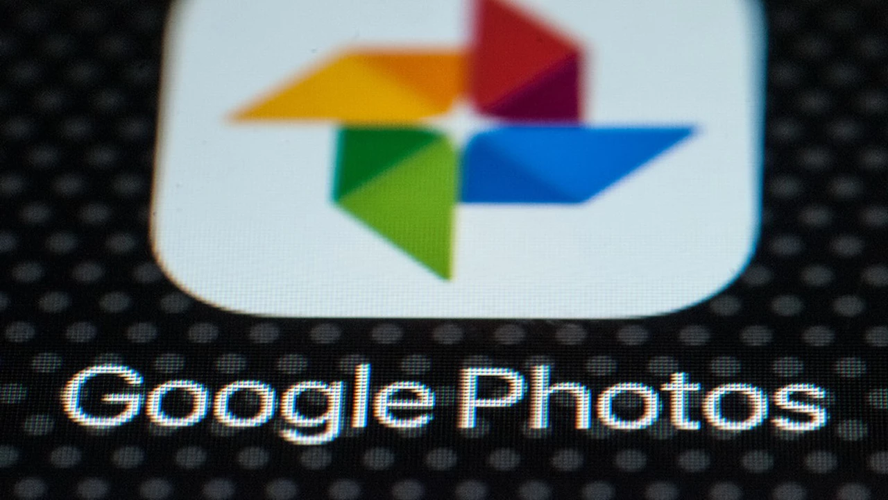 ¿Querés mantener algunas fotos privadas?: de esta forma podrás ocultarlas en Google Fotos