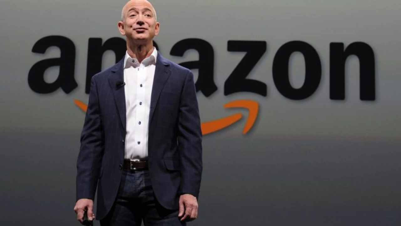 Cómo es la estrategia "centrada en el cliente" de Jeff Bezos y de qué manera ha influido en Amazon