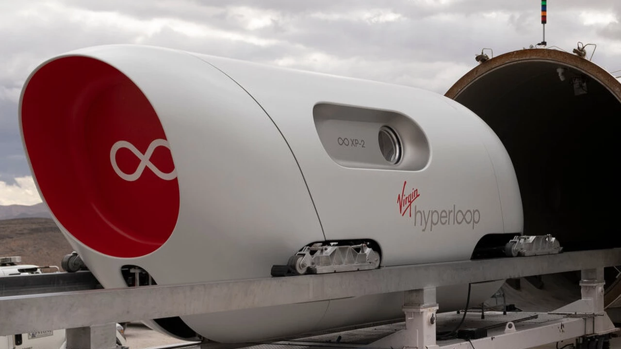 Hyperloop pasó su primera prueba: así es el tren "futurista ultrarrápido" que podría cambiar la forma de moverse