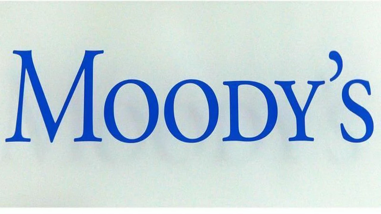 Calificadora Moody's: por qué asegura que la perspectiva para los bancos latinoamericanos en 2021 es negativa