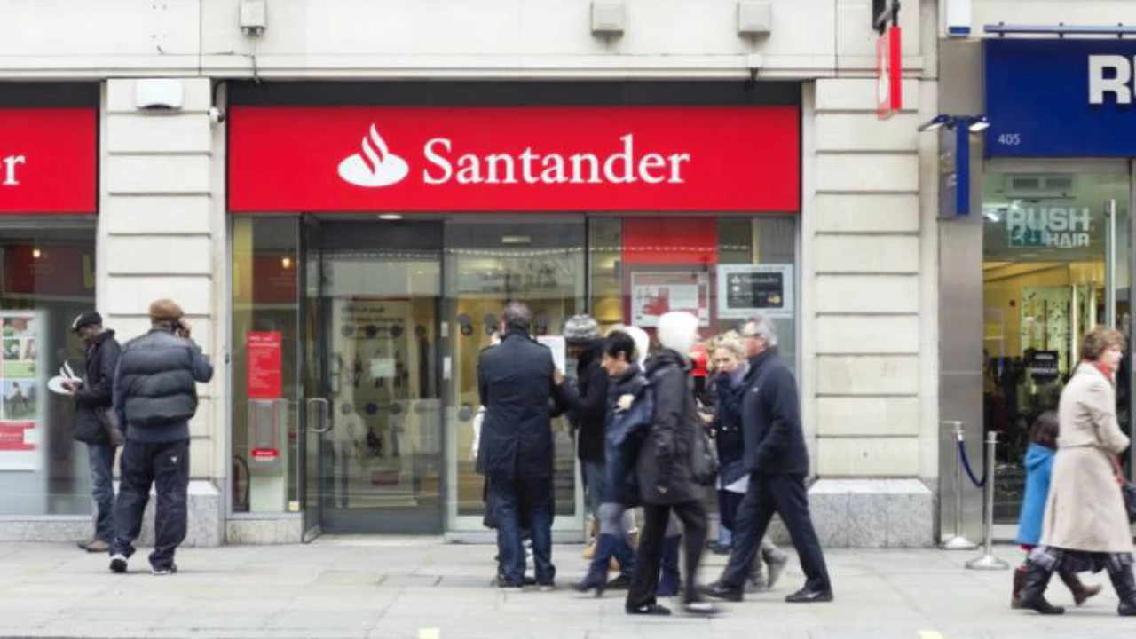 Banco Santander busca startups tecnológicas para "revolucionar el fútbol"
