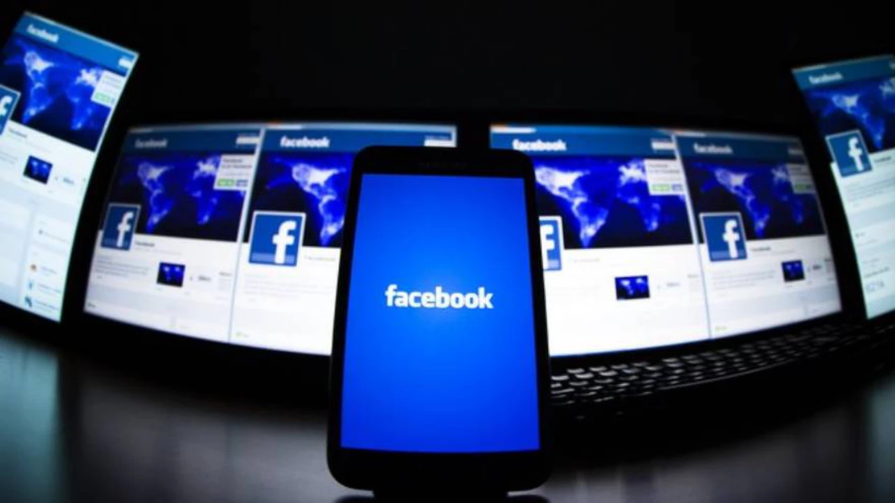 Soberanía digital: las claves para entender la "batalla por las noticias" entre Australia y Facebook