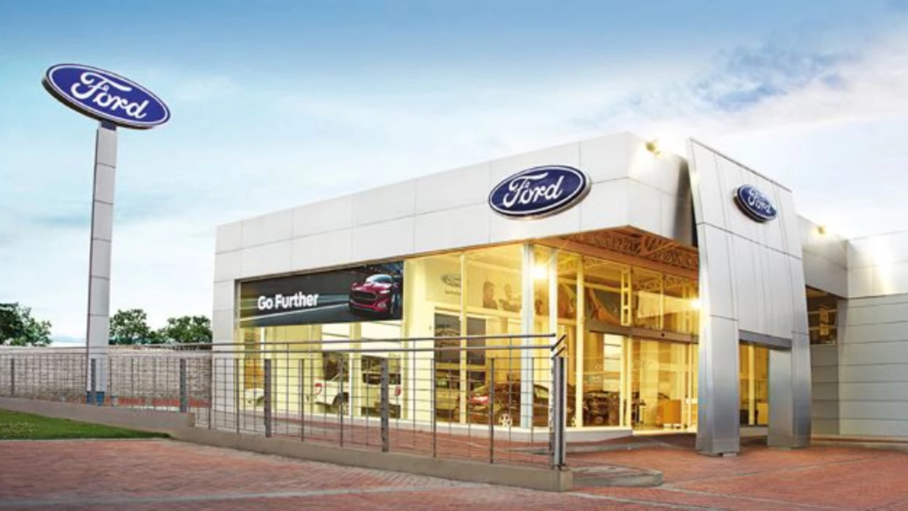 Ford se digitaliza y lanza su tienda online: ¿le dice adiós a los concesionarios?