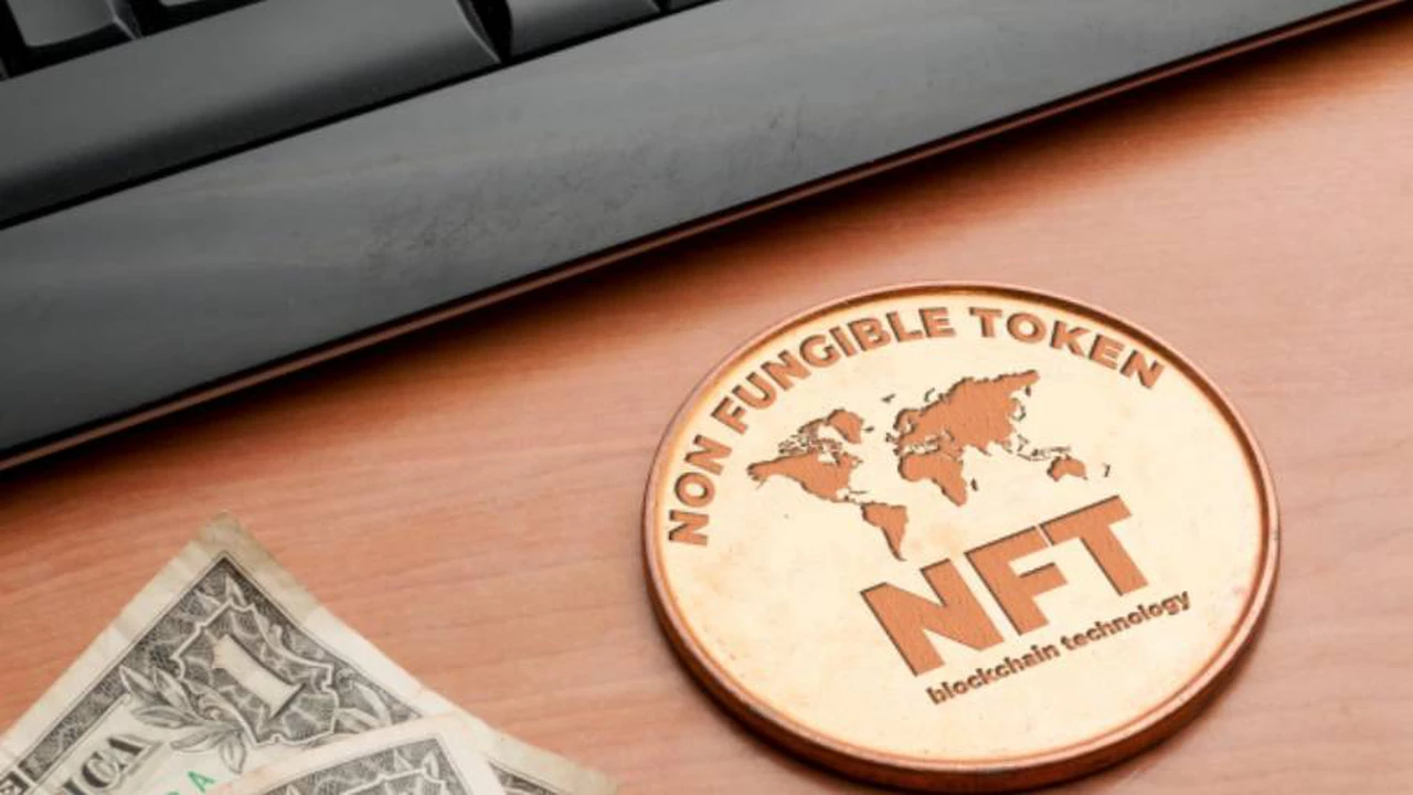 El cofundador de Coinbase predice un "futuro oscuro" para los NFTs: qué dijo