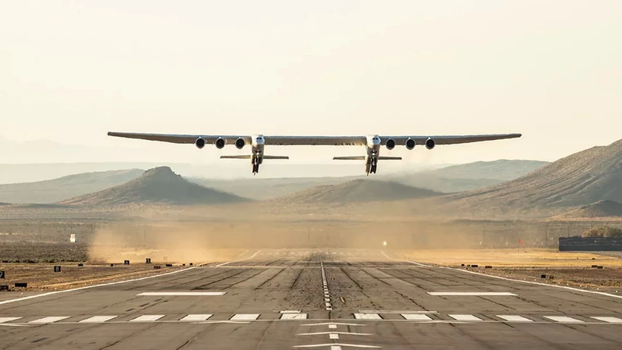 Mirá el avión más grande del mundo, con 117 metros de envergadura: sorprendete con lo que puede hacer