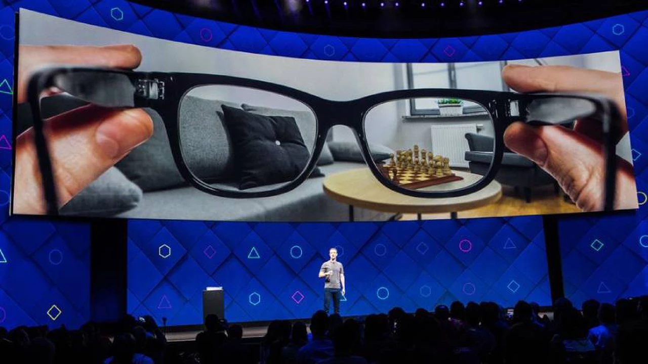 Facebook confirma que trabaja en el desarrollo de sus propios "lentes inteligentes"