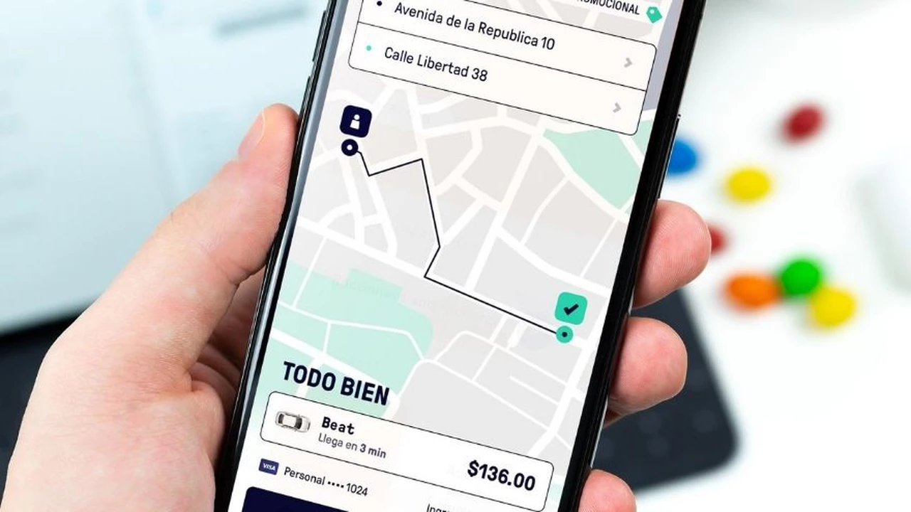 Beat va con todo contra Uber: baja las comisiones de los conductores a 1% y promete ganar hasta $160 mil por mes