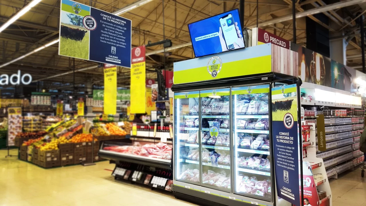 Llega la "carne con blockchain" a los supermercados argentinos: cómo funciona este sistema con código QR