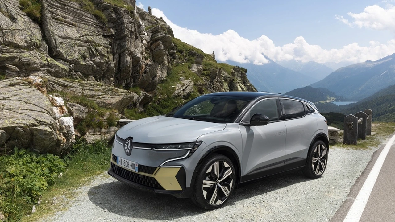 Renault revive un "clásico", pero ahora en formato SUV, eléctrico y compacto