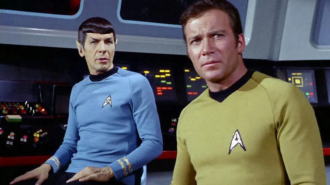 Jeff Bezos cumple su "sueño del pibe": llevará al espacio al capitán Kirk de Star Trek este miércoles