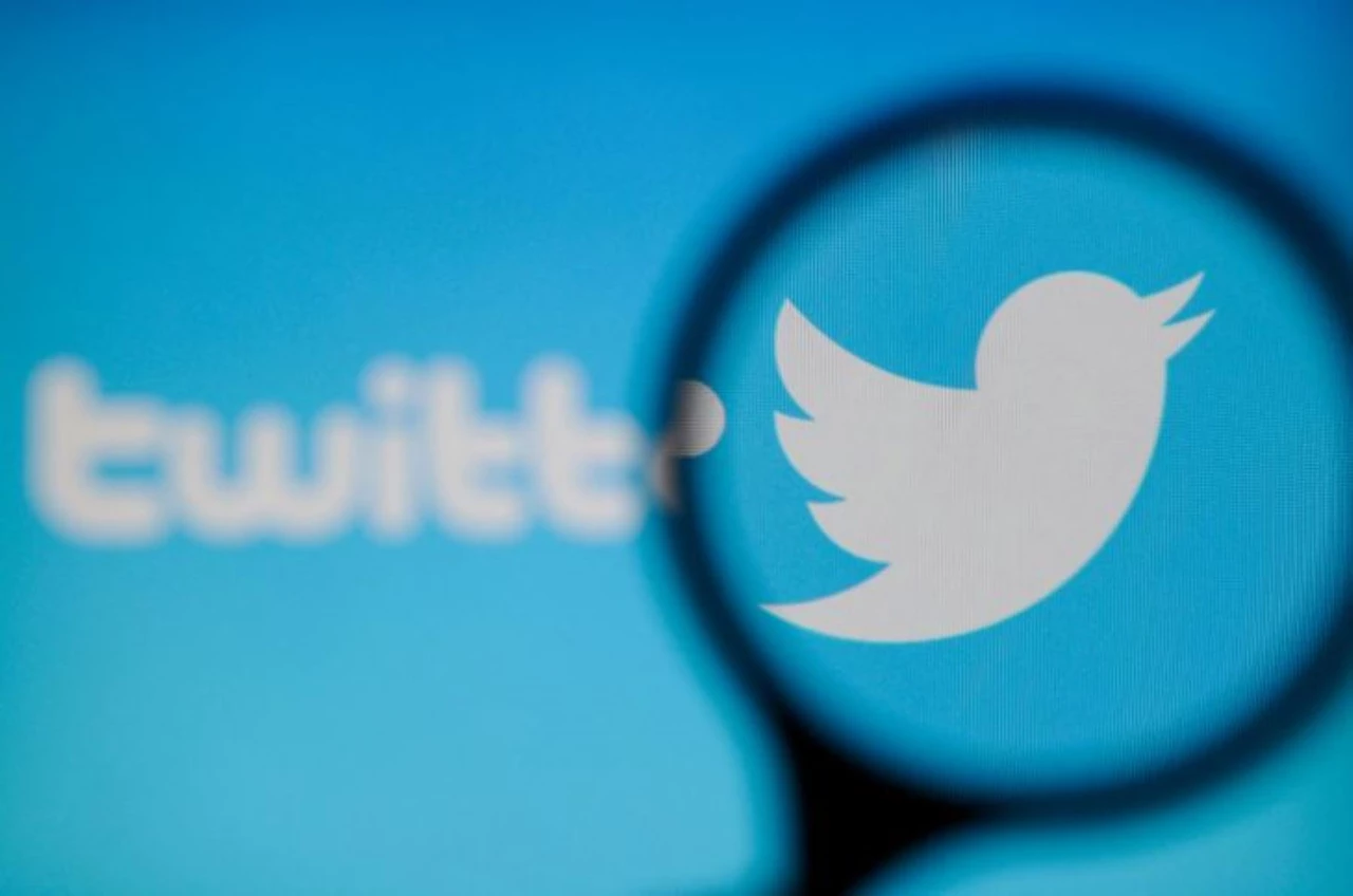Escándalo: Twitter confirmó que hackers 'filtraron' datos de 5,4 millones de usuarios
