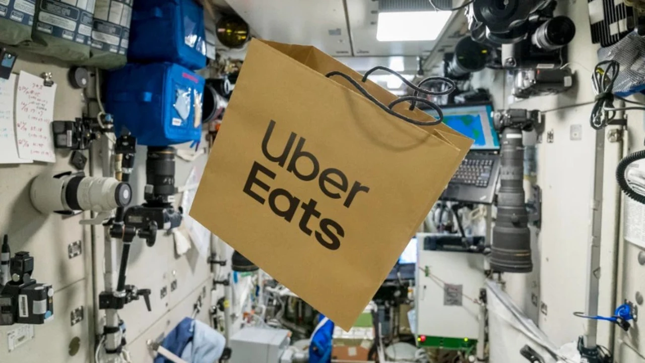 Inédito: Uber Eats se convirtió en la primera app en enviar comida a una estación espacial