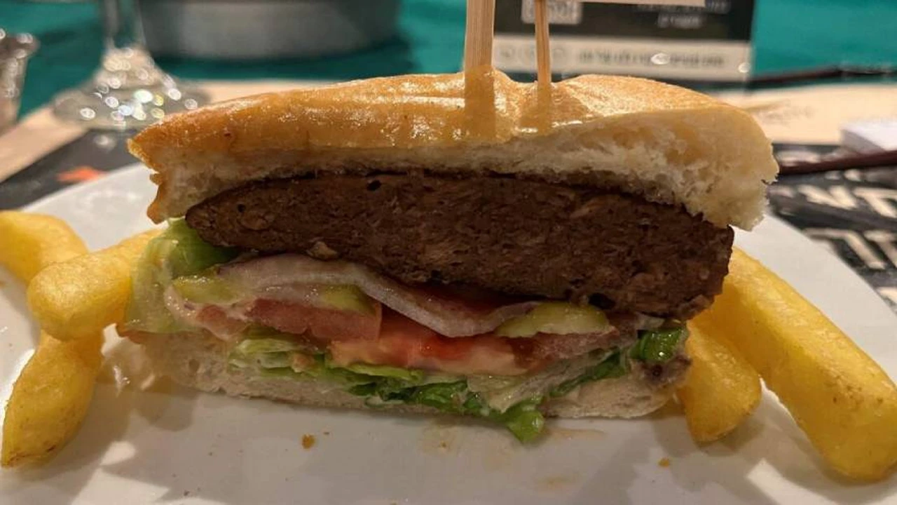 Alimentos 4.0: una empresa de Israel vende hamburguesas impresas en 3D hechas de plantas