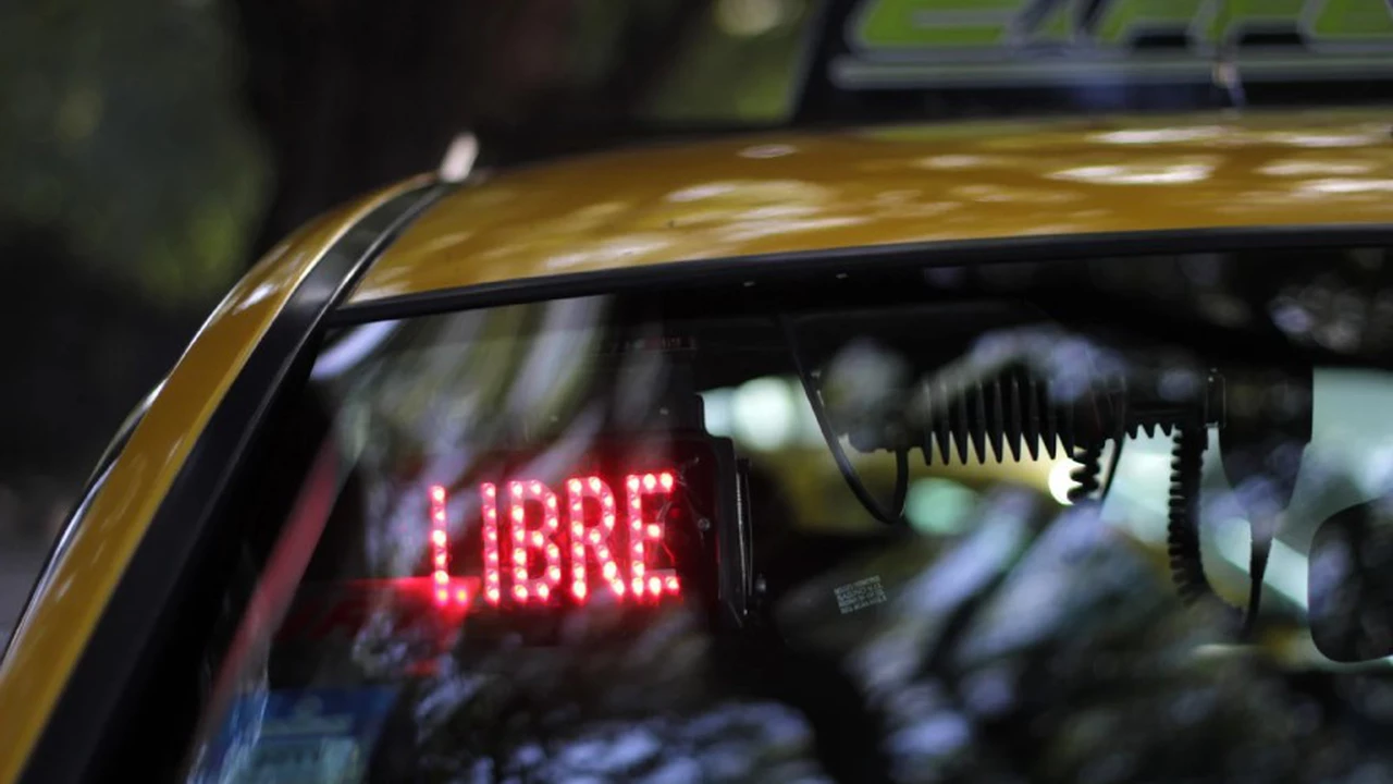La "trampa" de Uber en la Argentina: primero mató a la competencia, ahora el viaje es más caro que en taxi