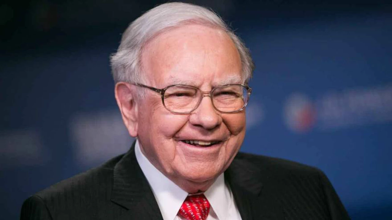 Aprender de los mejores: conocé las 7 claves de Warren Buffet para elegir en qué empresa invertir