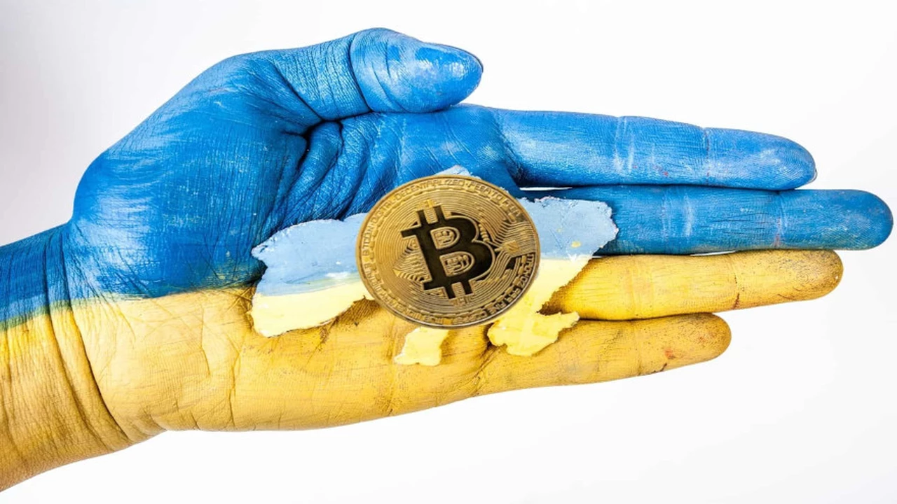 Por qué el bitcoin llega a venderse u$s 3.000 más caro en Ucrania