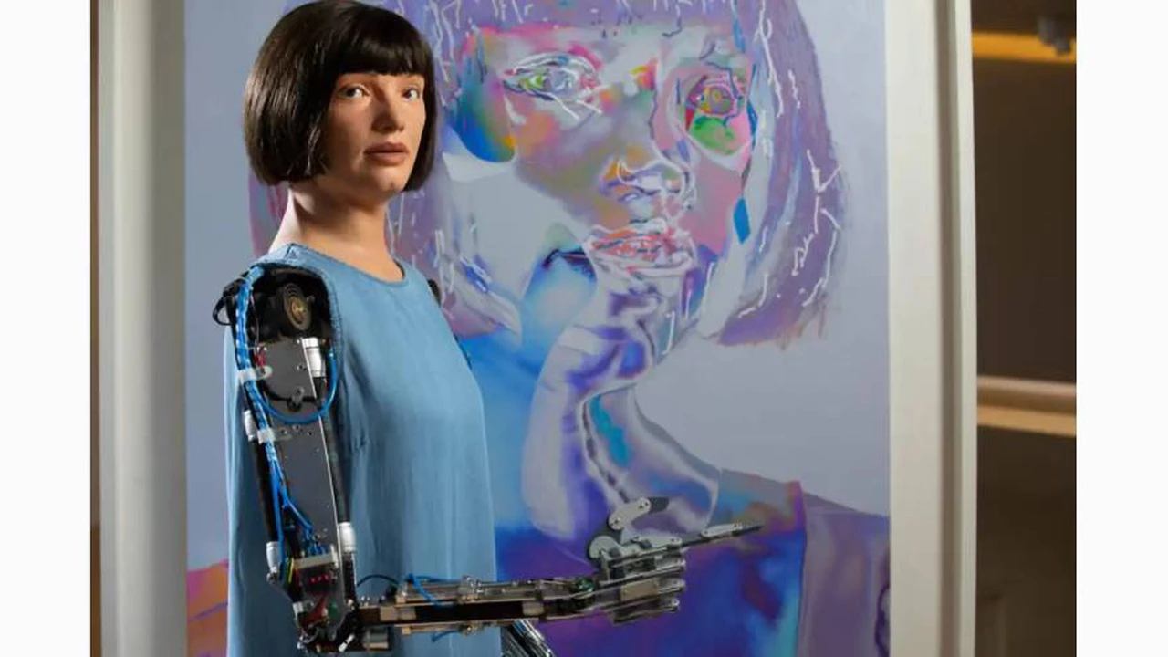 Conocé a Ai-Da, la "robot artista" que hace arte gracias a la inteligencia artificial