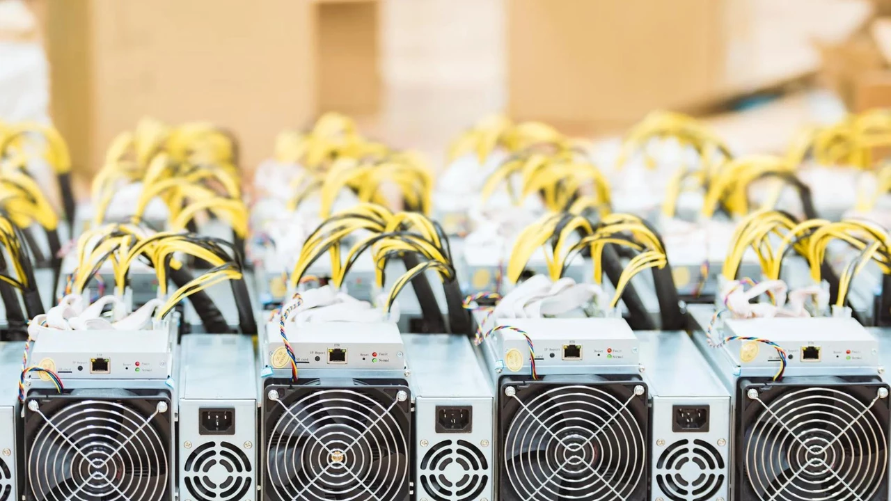 La minería de Bitcoin sufre por las altas temperaturas: así se detuvieron las operaciones en el mundo