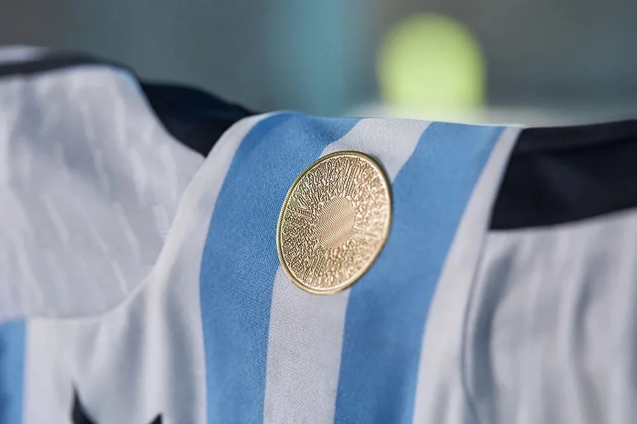 Argentina presentó su camiseta suplente para el Mundial Qatar 2022: ¿cuánto vale y cómo conseguirla?
