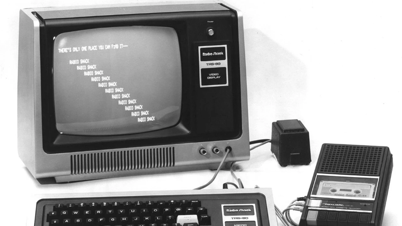 Un día como hoy se lanzó una de las primeras computadoras para el hogar