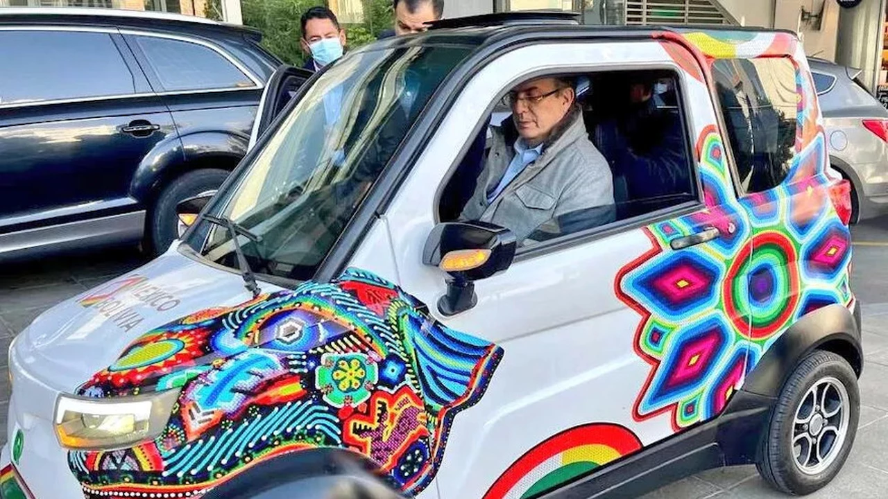 Negocio rotundo: Bolivia no sólo tiene su propio coche eléctrico, sino que lo vende a otros países