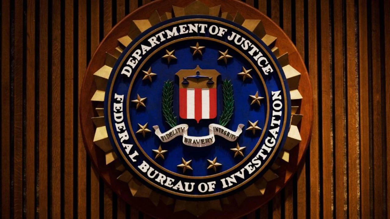 Inesperado: ¿cuál es la dura advertencia que el FBI lanzó a los inversores de plataformas DeFI?