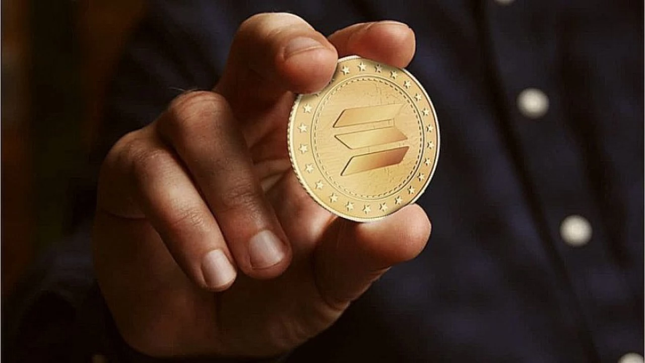 Solana le gana a Ethereum en volumen de dólar cripto, pero su precio cae: las razones