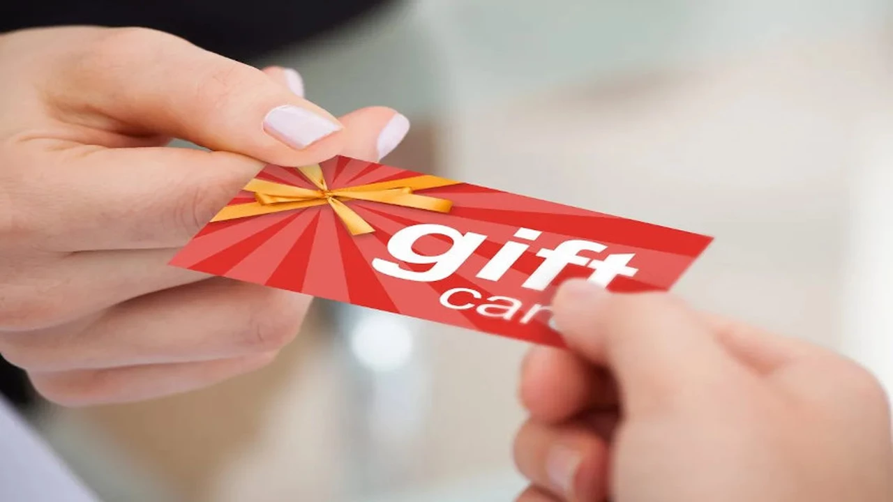 Por qué el Banco Central "se la agarró" con las gift card, su impacto en los usuarios