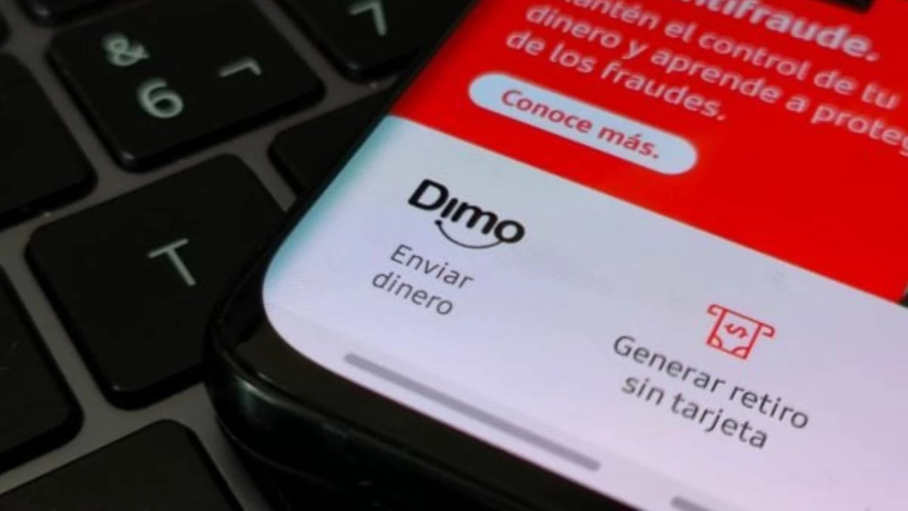 Santander apuesta a las transacciones con WhatsApp: cómo funciona el sistema