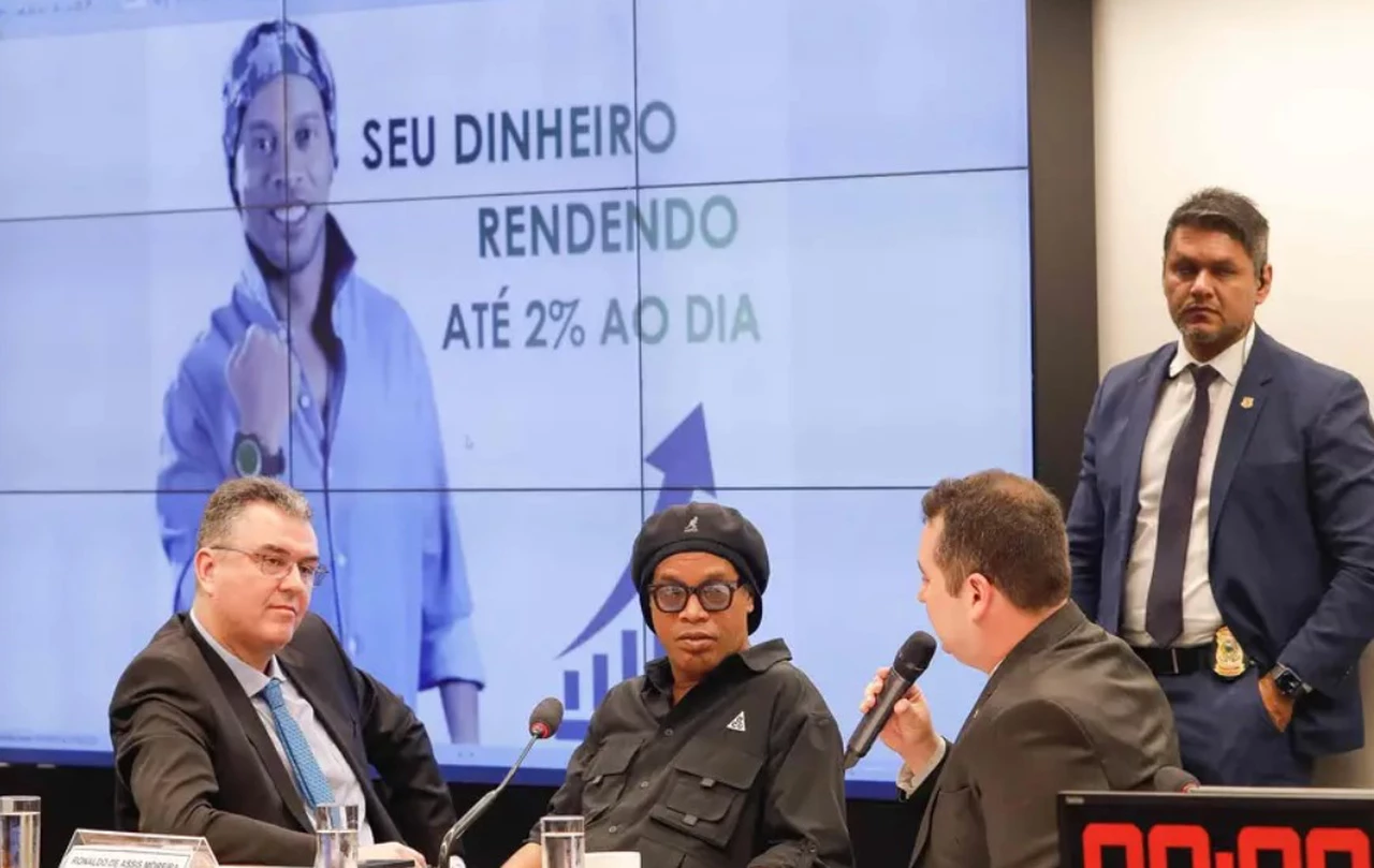 ¿Ronaldinho vinculado con empresa cripto acusada de estafa? La contundente respuesta del astro brasileño