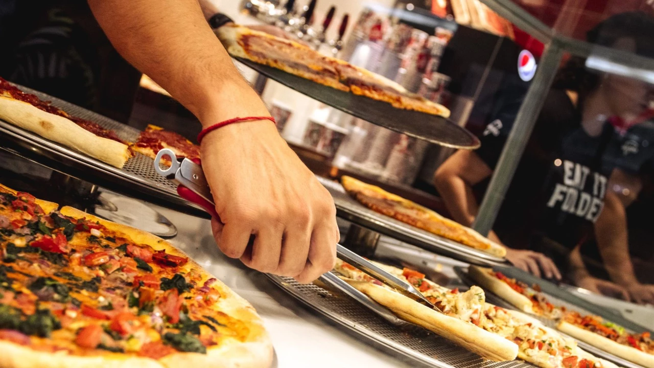 Franquicia neoyorquina con más de 1000 locales: cuánto sale poner una pizzería Sbarro y plazo de retorno