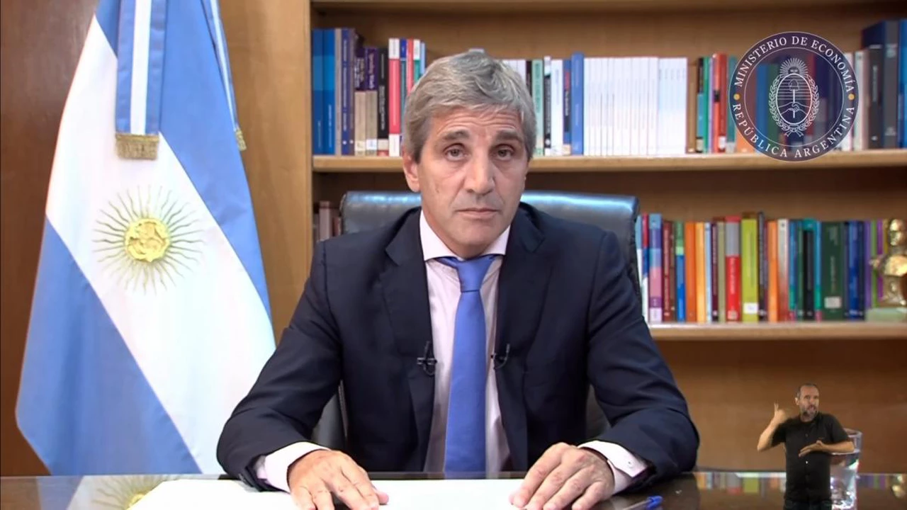 Otra buena para el Gobierno: suben las acciones argentina y cae el dólar blue tras el acuerdo con el FMI