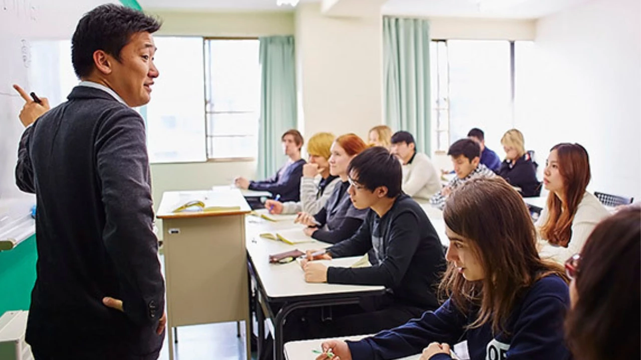 Te becan para estudiar en Japón y te mandan $10 millones anuales: cómo formar parte de estos programas