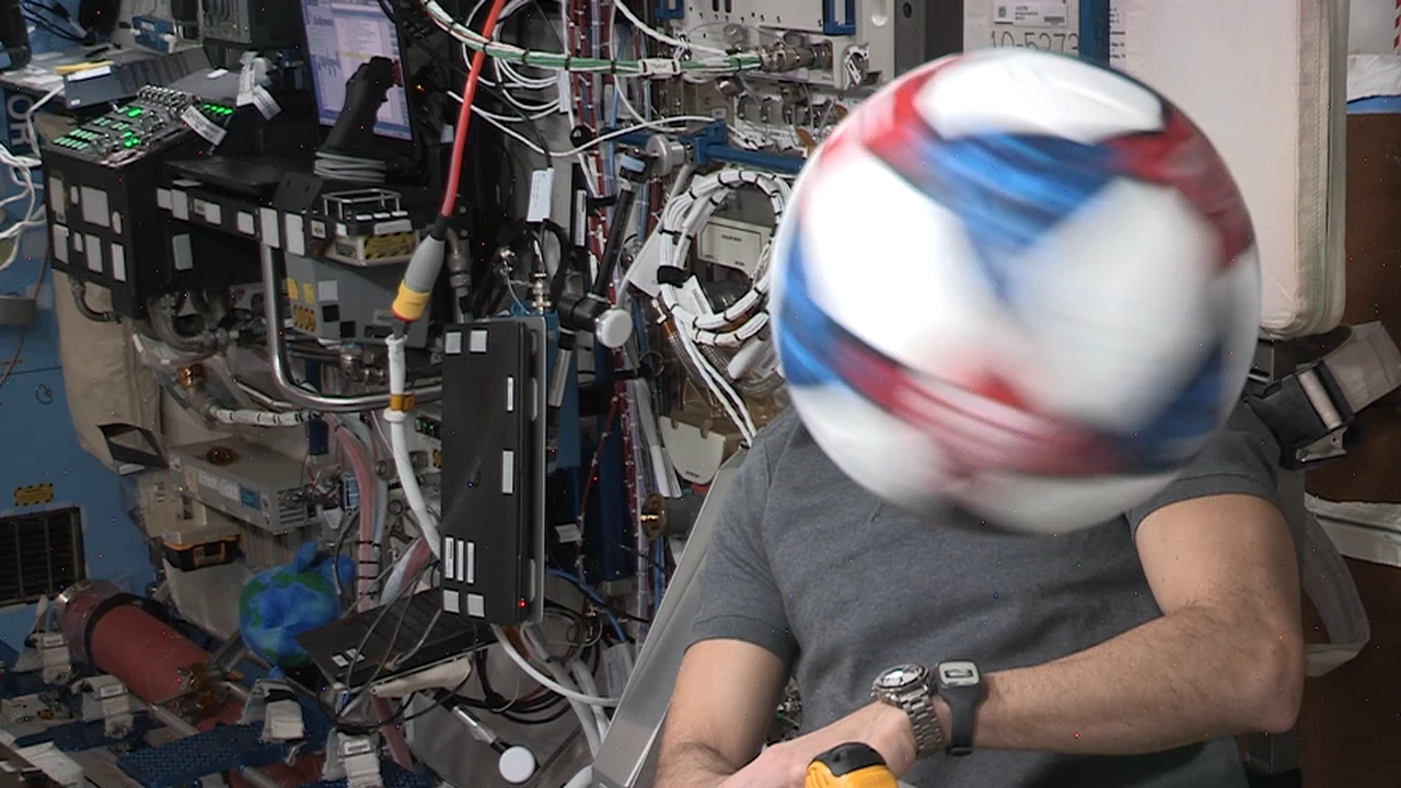 Adidas se une a la Estación Espacial Internacional para probar su tecnología de indumentaria en el espacio