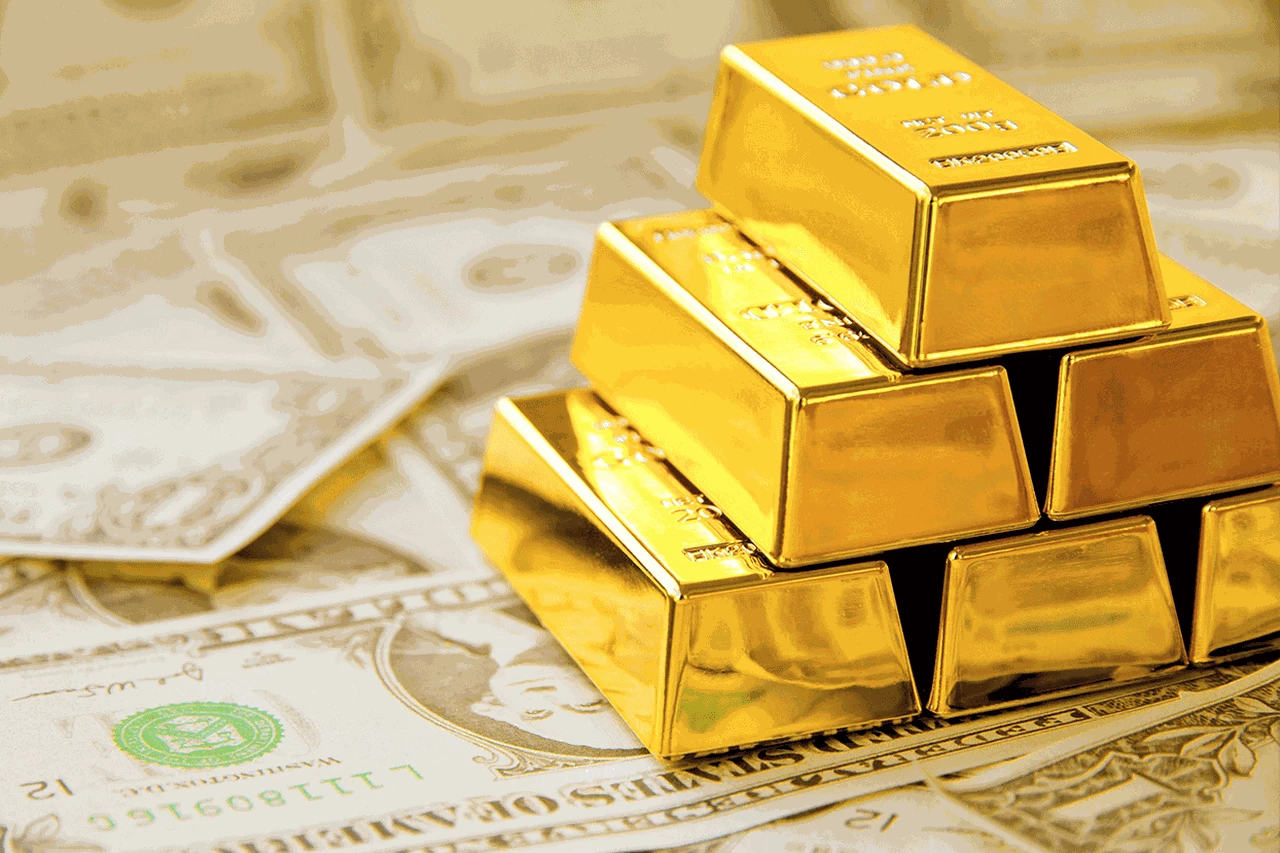 Los bancos centrales apuestan por el oro: ¿adiós al dólar?