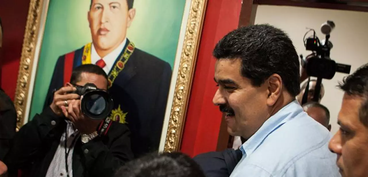 Imitando a Chávez, Nicolás Maduro forja su liderazgo en Venezuela