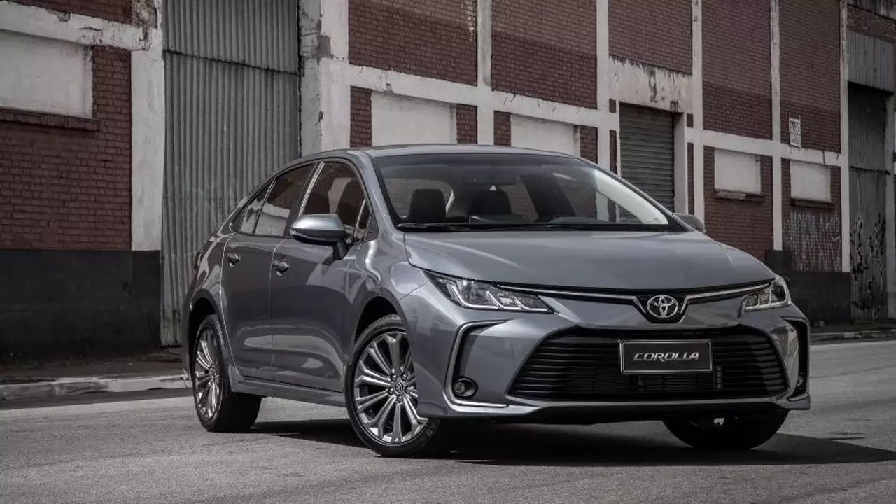 Índice Toyota: cuánto sale un Corolla, el auto más vendido del mundo, en la Argentina y otros países