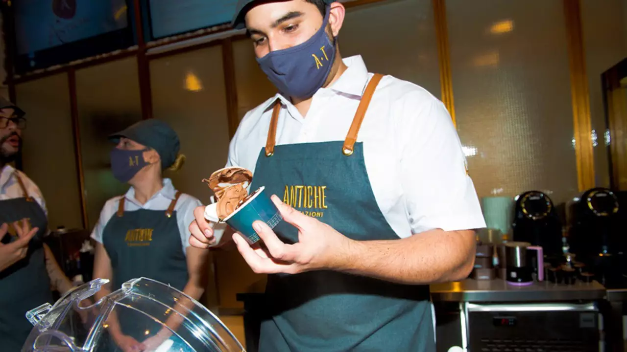 Son argentinos y trajeron al país una marca de helados de Italia: así es su plan para vender "gelato"