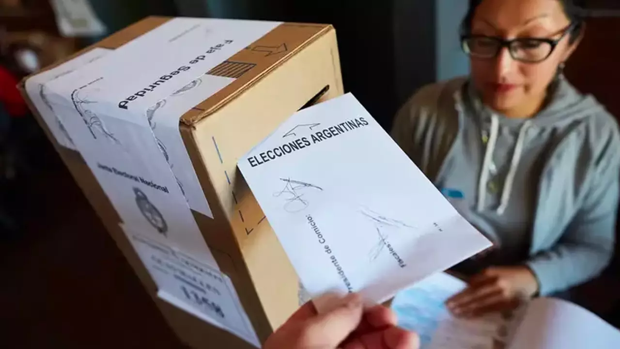 Elecciones 2023: cuánto cobra una autoridad de mesa por las presidenciales