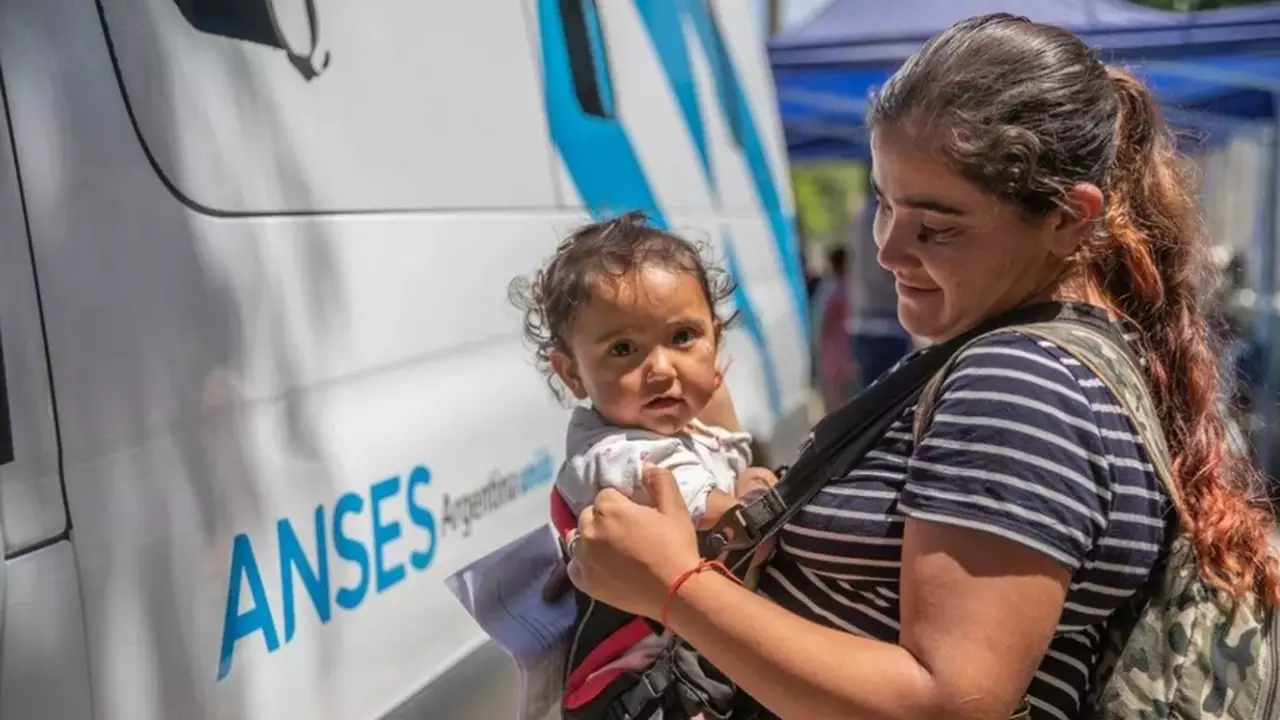 Asignación Universal por Hijo de ANSES en septiembre