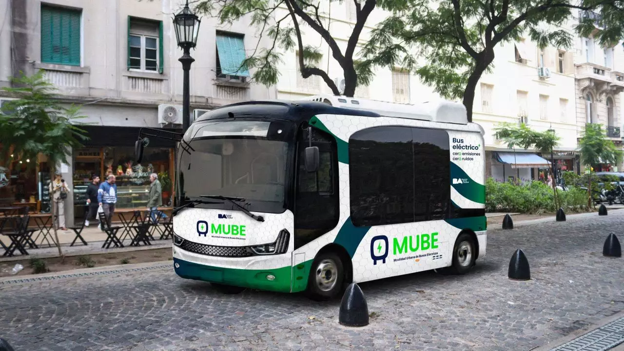 Qué empresas compiten por la licitación de minibuses eléctricos del gobierno porteño