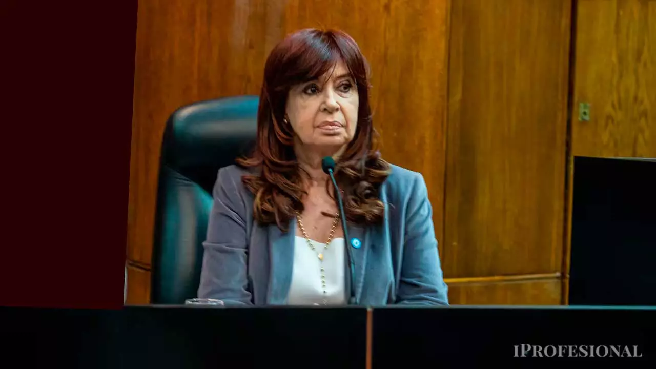 Revés para Cristina Kirchner en la causa por lavado de dinero: seguirá siendo investigada