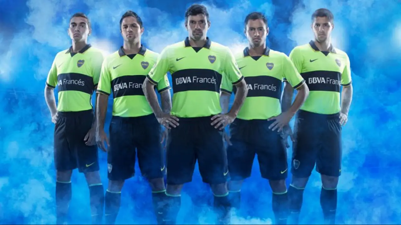 Remera rosa de boca 2025