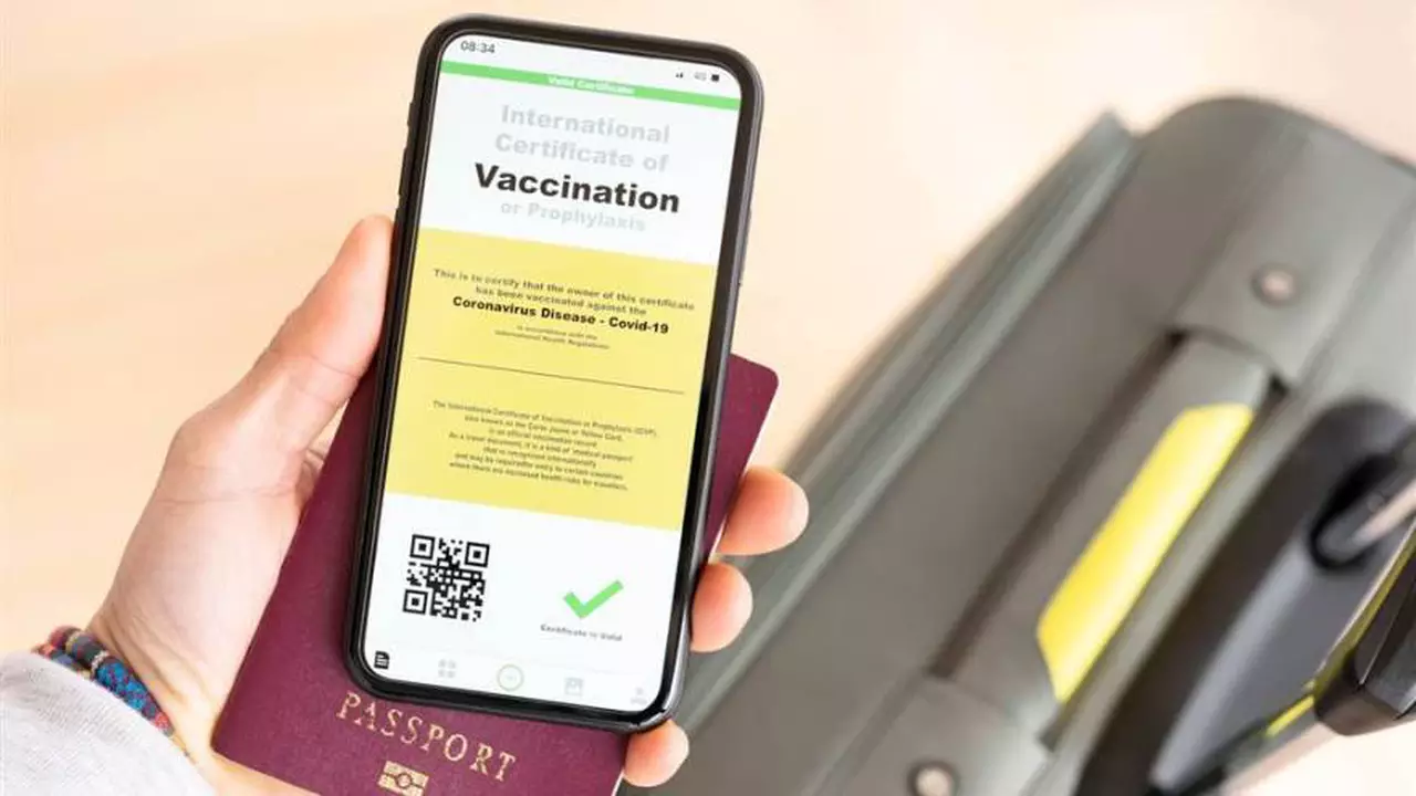 La Unión Europea acelera su "pasaporte Covid": cómo es y dónde será válido