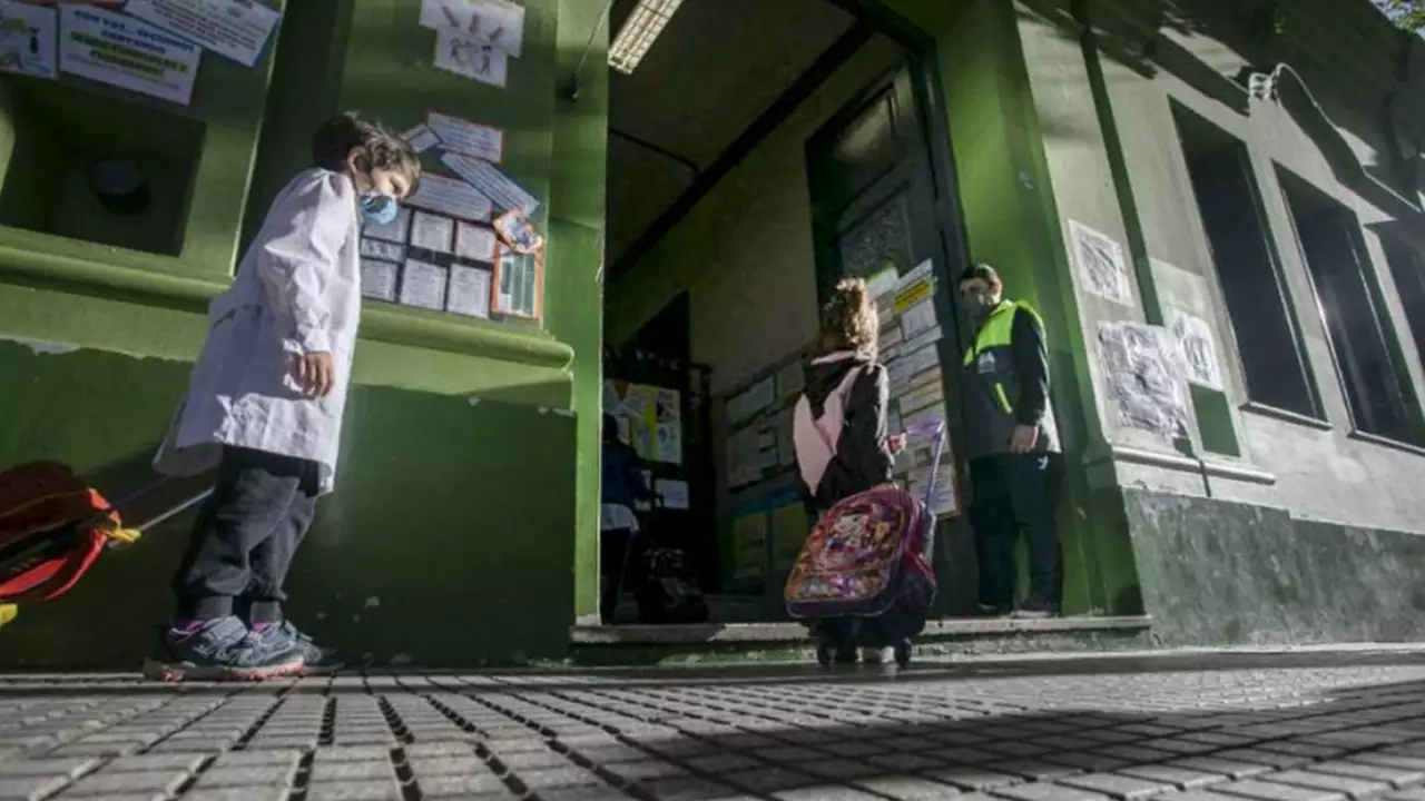 La Justicia Federal ordenó a la Ciudad suspender las clases presenciales hasta que defina la Corte Suprema