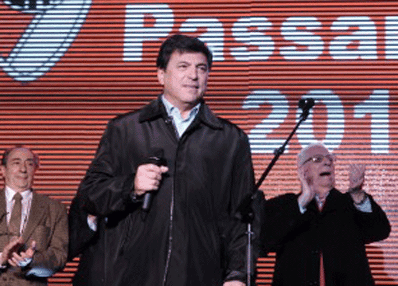 ¿Se complicó la situación de Passarella? "Es posible que vaya preso"