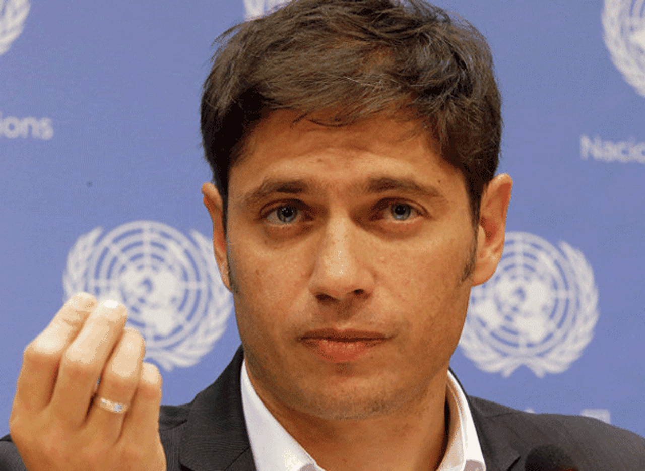 Kicillof se queja del marketing de repetición de Macri y dice que la herencia es un "bolazo cósmico"