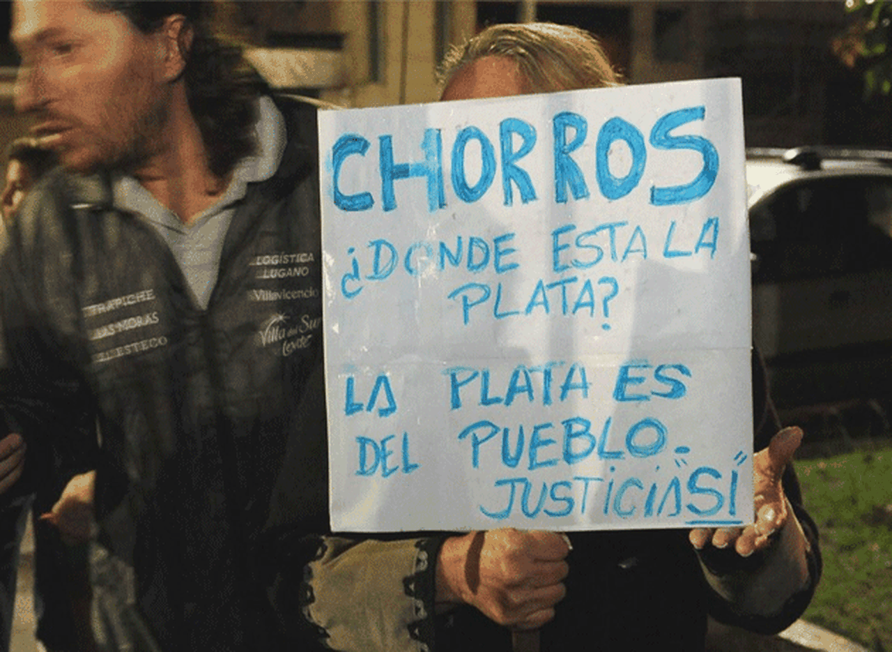 ¿No tendrá mucho?: le embargaron otros 1.500 bienes de Lázaro Báez