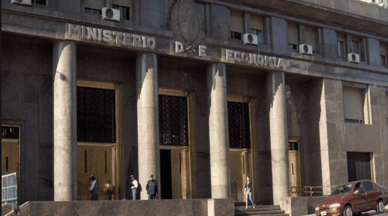 En 2019 se deberá pagar $596.000 millones sólo de intereses de la deuda externa