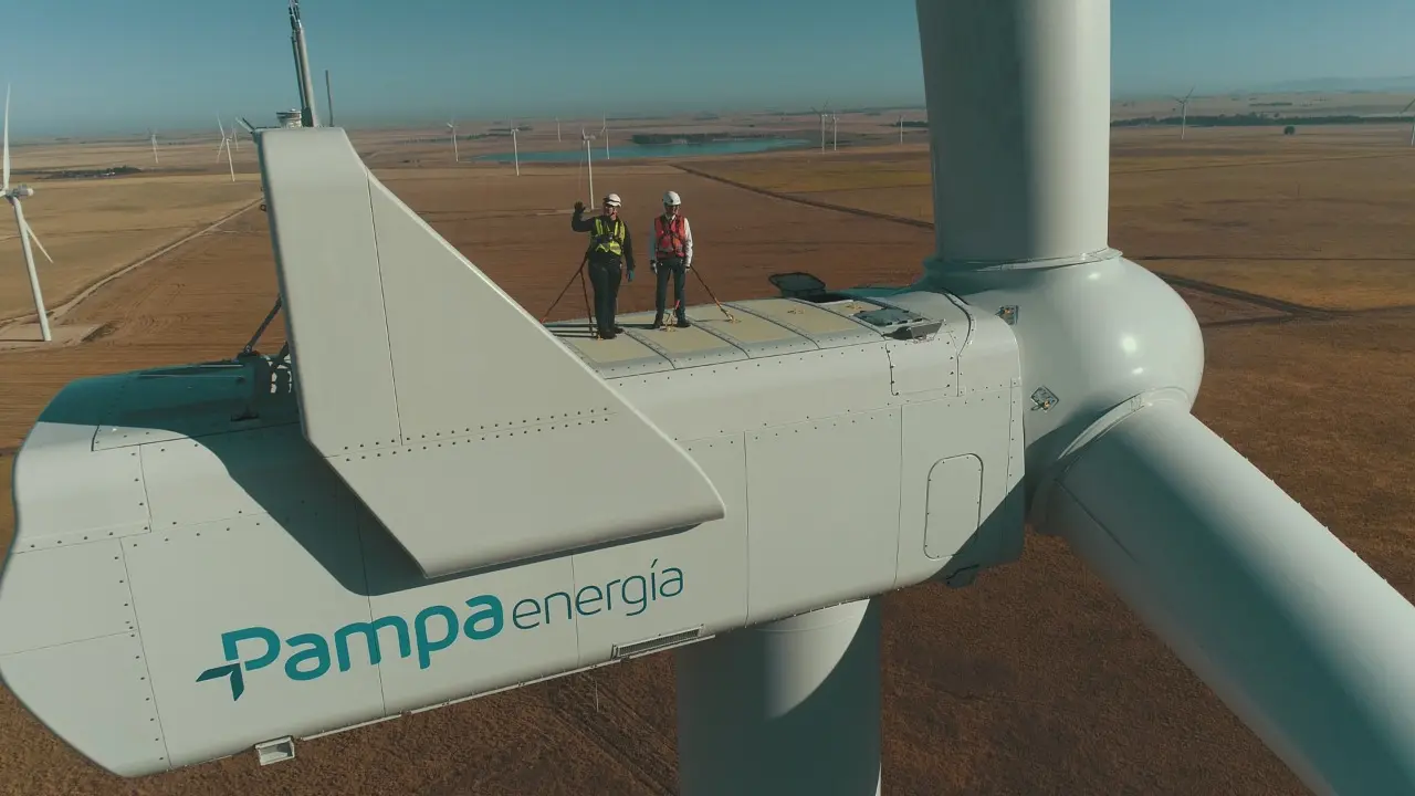 Mindlin recompra acciones de Pampa Energía.
